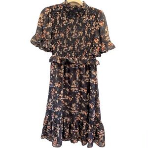 MISSGUIDED Petite Women’s Black Floral Dress Open Back Like New Size 6